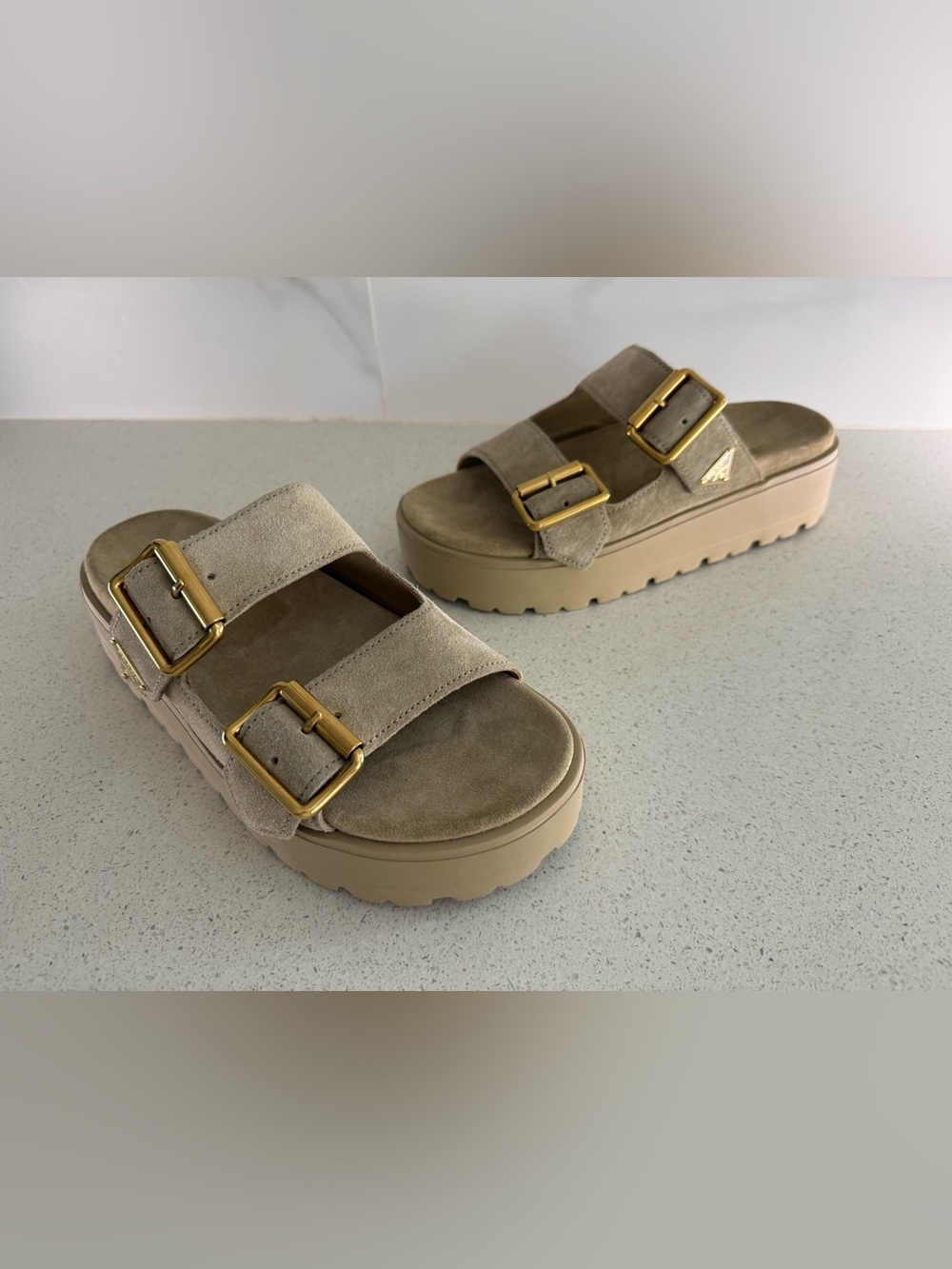 Prada Fussbett Flatform Slide/Sandal - Picture 6 of 13